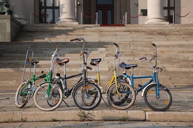 Belgrade Bike Tour: Be a local in the hood of Belgrade! - Tasmajdan Park shade breaks and a surprising past