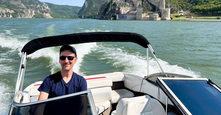 Belgrade: Golubac Fortress with Iron Gate Speed Boat Ride - Pruna Distillery and Winery: Serbian rakija, taught like a craft
