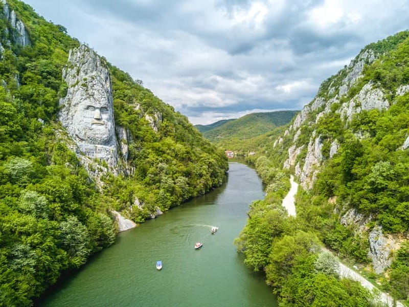 Belgrade: Iron Gate Park, Speedboat Ride, and 2 Viewpoints - Key highlights worth showing up for