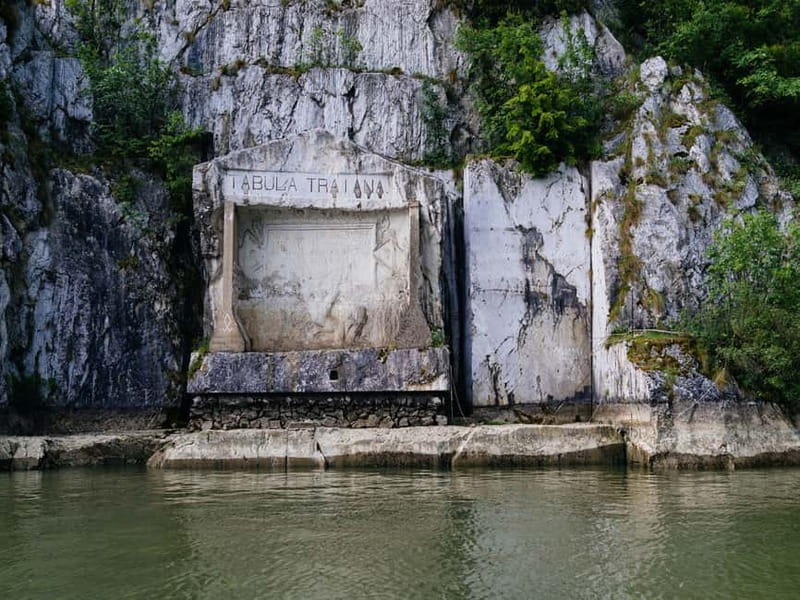 Belgrade: Iron Gate Park, Speedboat Ride, and 2 Viewpoints - Golubac Fortress, Hat Tower, and the Danube’s wide opening
