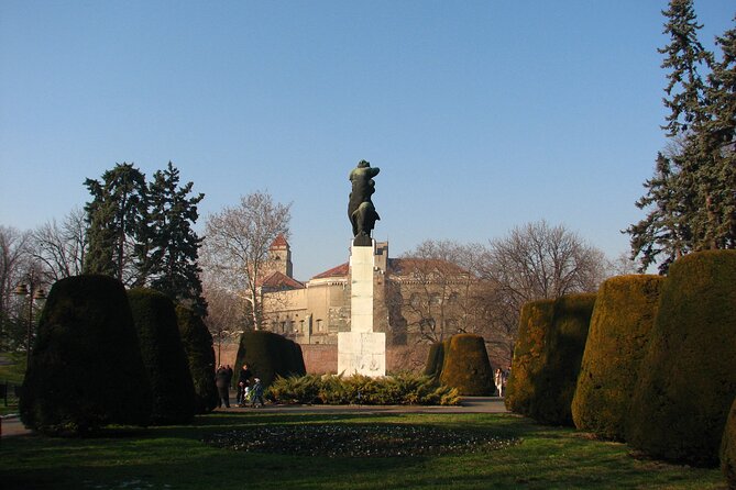 Belgrade Private Layover Tour With Return Airport Transfers - Republic Square and Knez Mihailova, your break in the city center