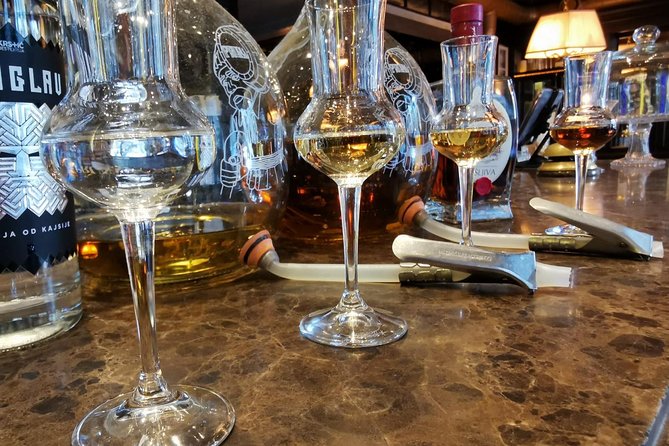 Belgrade Traditional Serbian Brandy Tasting - Snacks and pacing, the underrated part of any tasting