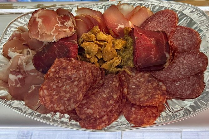Culinary Tour - get to know the Serbian food. Come hungry! - Stop 1: Belgrade Design District, Yugoslavia-era finds, and a first taste