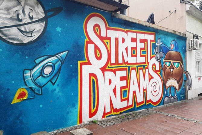 Culinary Tour - get to know the Serbian food. Come hungry! - Stop 3: Cetinjska for street art and a nightlife-style recording moment