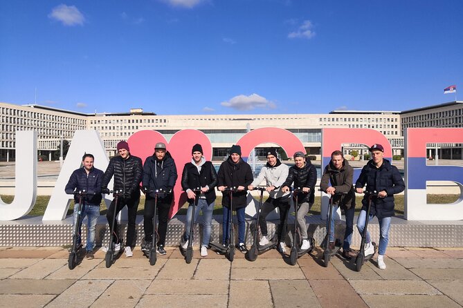 E-Scooter Communist Yugoslavia Tour - Riding safety and what the helmet changes