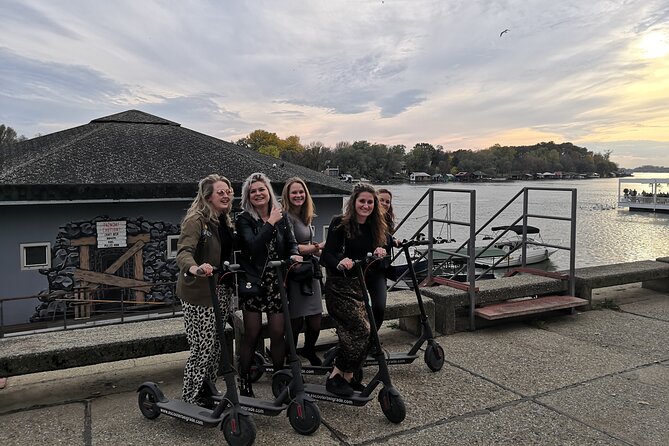 E-Scooter CRAFT BEER and BREWERY Tour - Guides make the difference, and the vibes here are consistently good