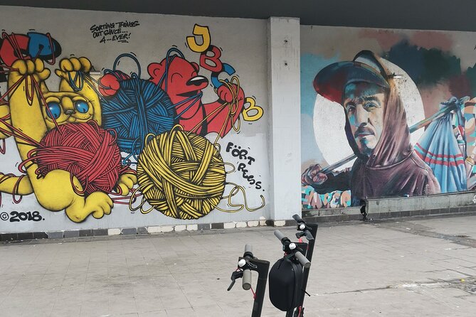 E-Scooter Street Art Tour - The 3-hour format, scooter time, and keeping up without stress