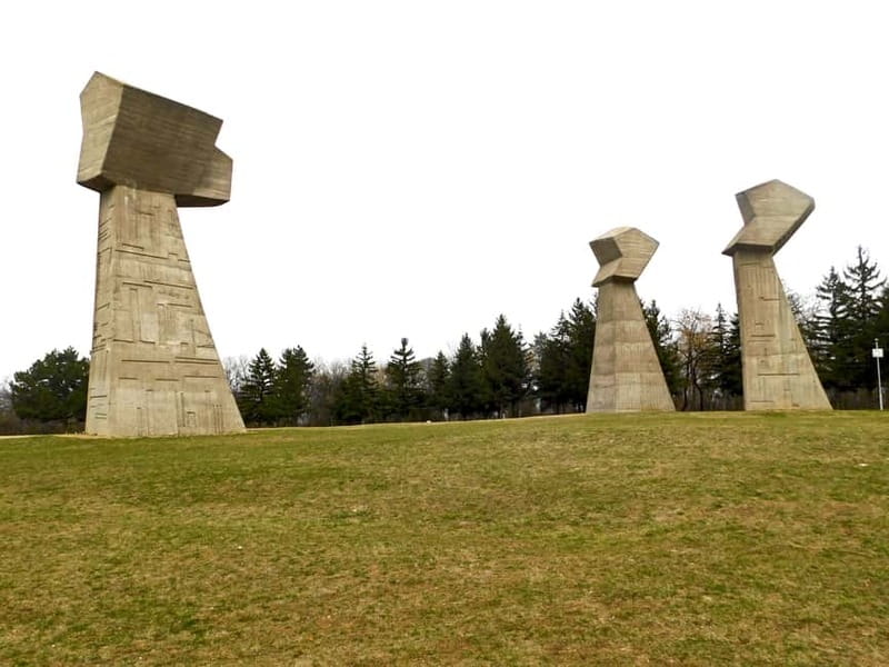 From Belgrade: Niš and Devil's Town Private Day Tour - Crveni Krst Concentration Camp and Bubanj Memorial: WWII History You Cannot Skip