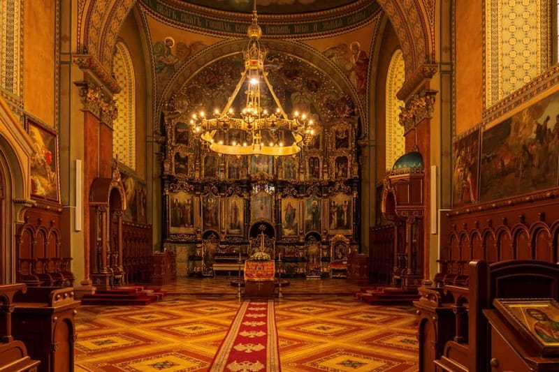 From Novi Sad: Sremski Karlovci and Krusedol Monastery Tour - Guides and language: English and Russian, private group pace