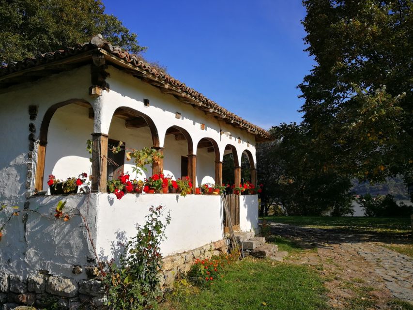 Iron Gate Tour: Golubac Fortress, Lepenski Vir+National Park - Kapetan Mišin Breg: when a “household stop” becomes memorable