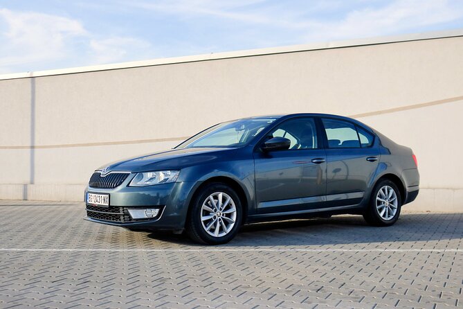 Passenger transport to or from the airport in Belgrade - Mobile ticket and confirmation that keep things simple