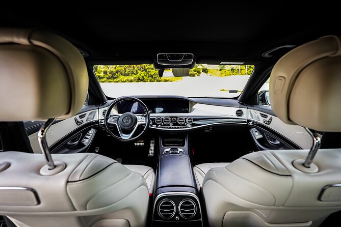 Private Transfer - The ride itself: comfortable driving plus the small details that matter